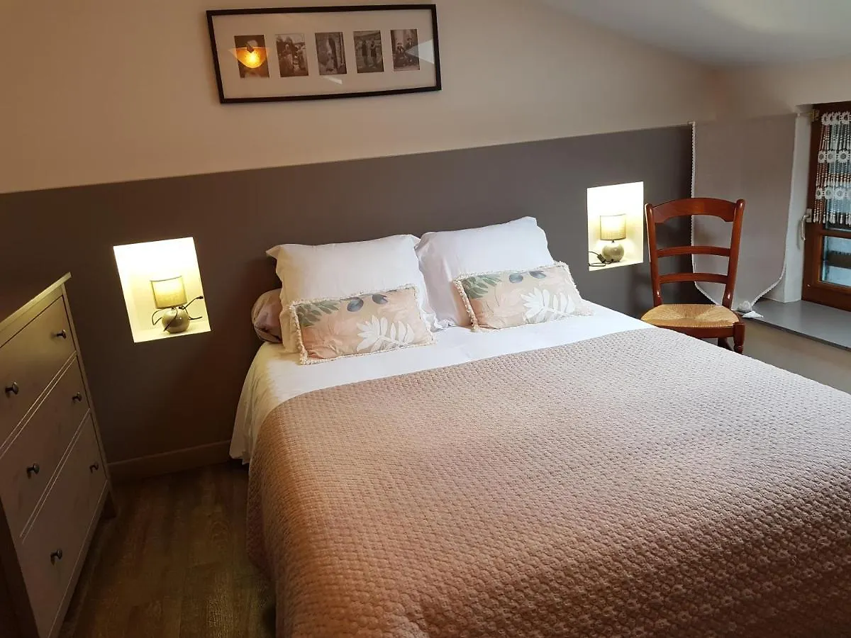 게스트하우스 Auberge De Keringar 르 꽁께